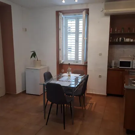 Apartment Davorka Zadar